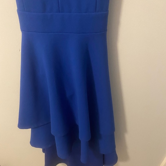 Dress - Picture 4 of 5